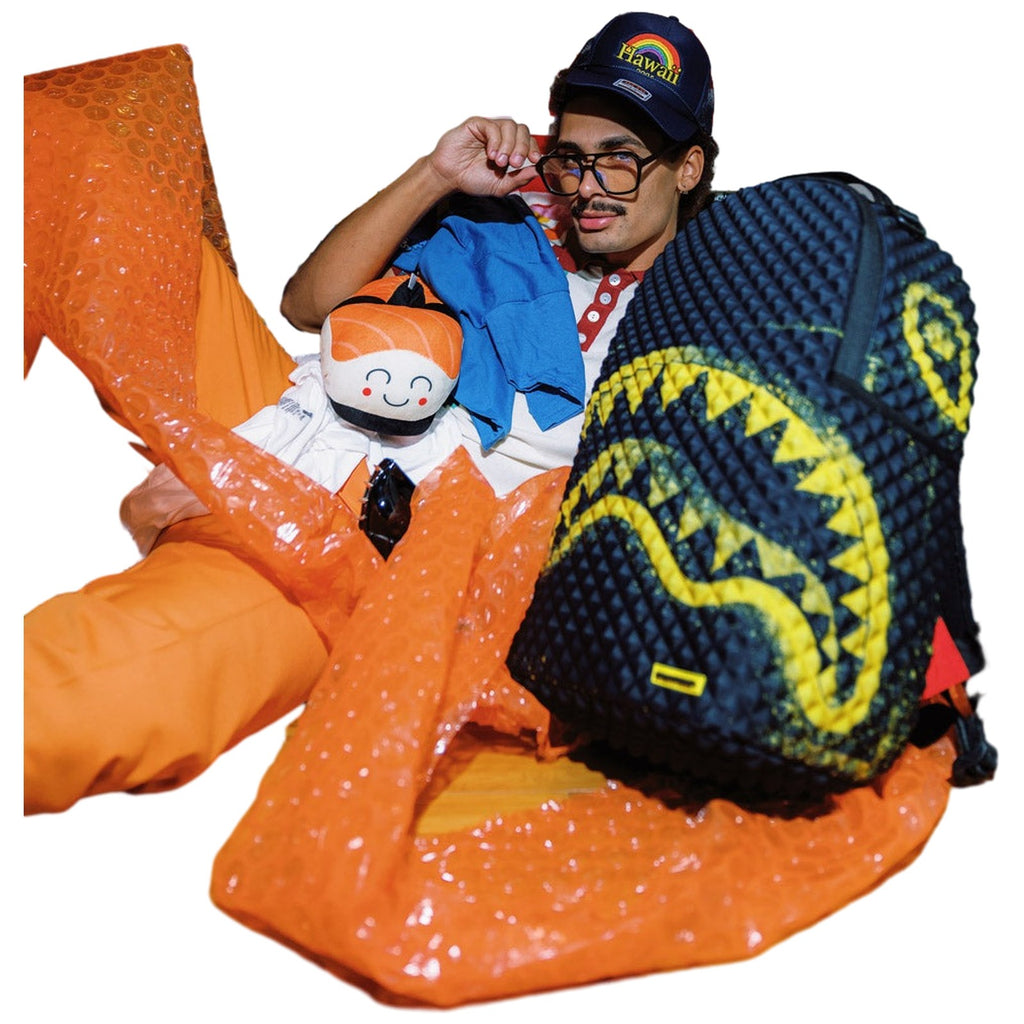 Zaini Casual Unisex Sprayground - Pyramid Stencil Shark Backpack - Multicolore
