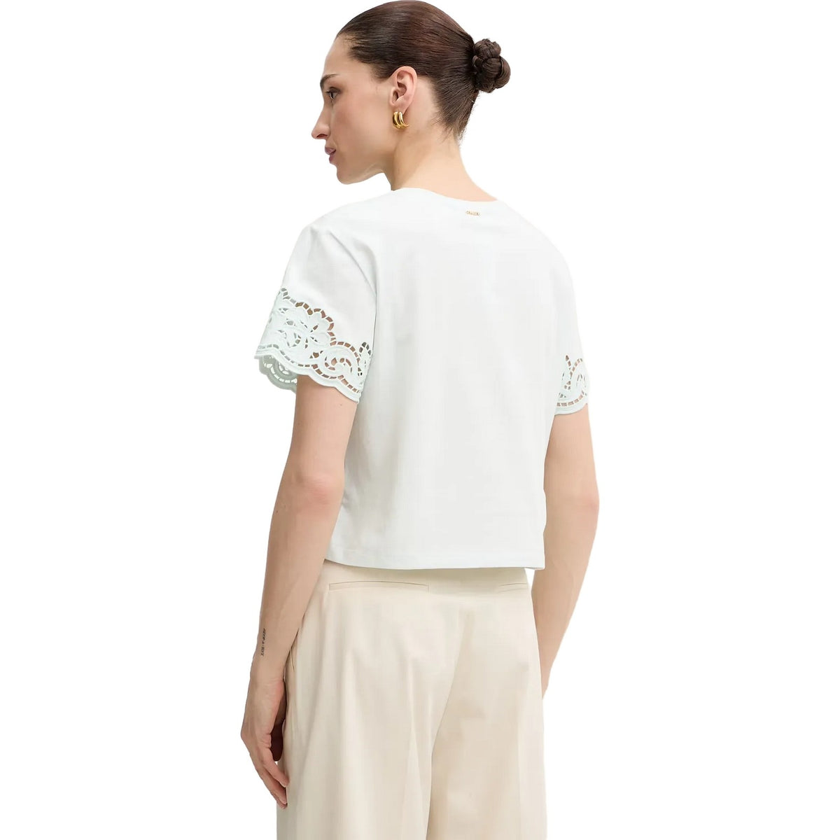T-shirt Donna Twinset - T-Shirt In Jersey M/C Con Ricamo - Celeste