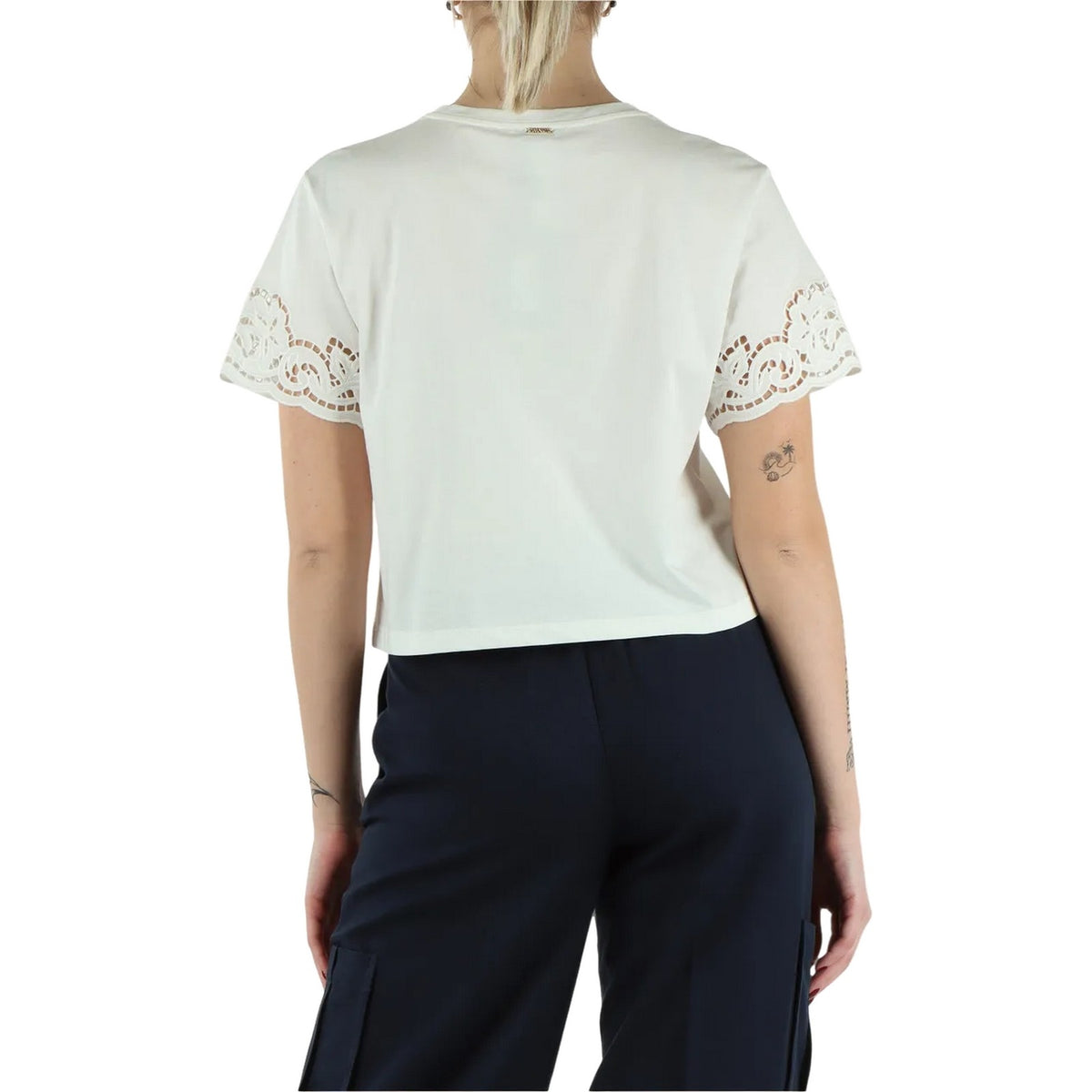 T-shirt Donna Twinset - T-Shirt In Jersey M/C Con Ricamo - Bianco